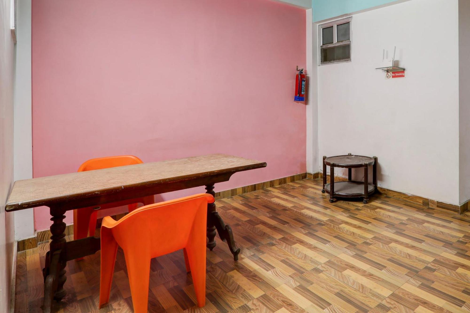 Hotel O Intercity Inn ลัคเนา ภายนอก รูปภาพ