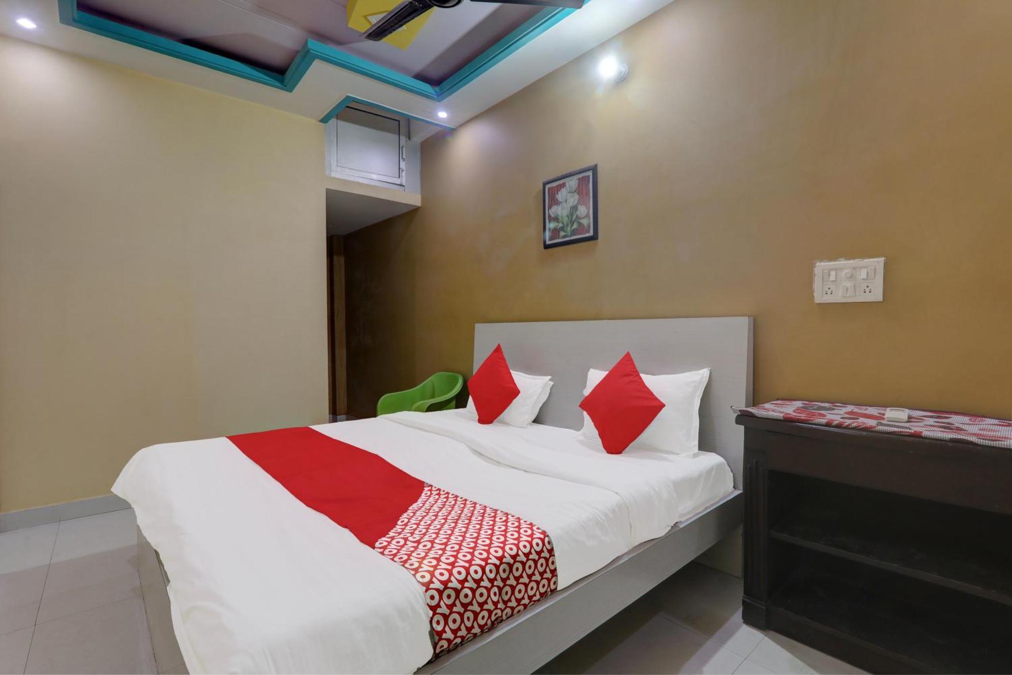 Hotel O Intercity Inn ลัคเนา ภายนอก รูปภาพ